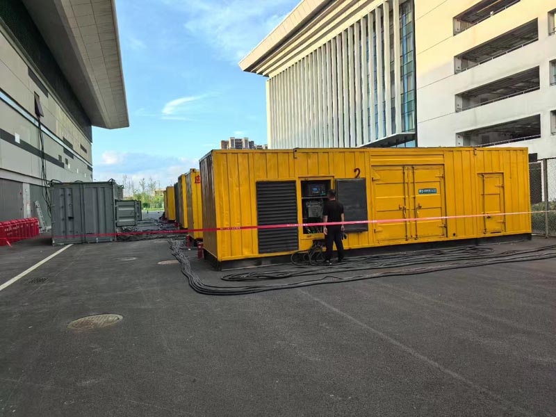 社旗县柴油发电机冬季保养注意事项?